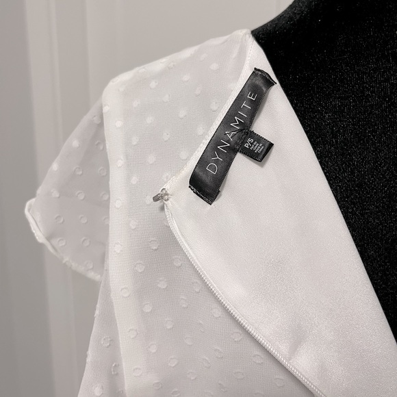 4𝒇𝒐𝒓$50 DYNAMITE white midi dress sizeS - Picture 3 of 3